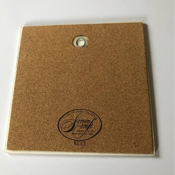 Vtg Screencraft Trivet  and Wall Hanging - Picture 4 of 6